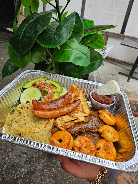 El Rodeo Bar & Restaurant Picture 7