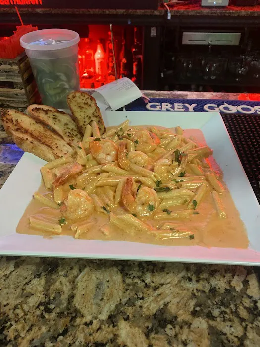 Cupido's Bar & Restaurant Picture 2