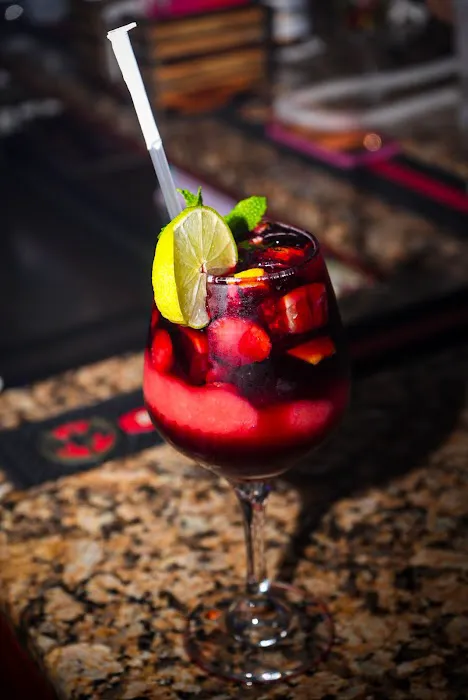 Cupido's Bar & Restaurant Picture 6