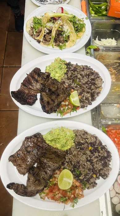 Cocina Grill & Pizzeria Picture 5