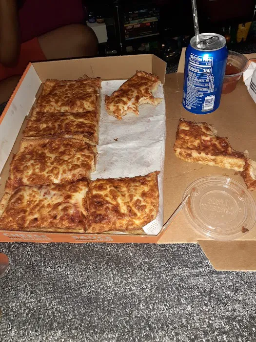 Little Caesars Pizza Picture 7