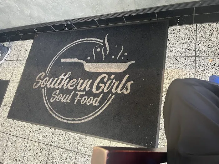 Southern Girls Take 2 Soul Food Picture 1