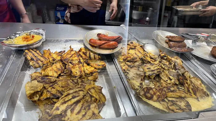 Las Gemelas Deli & Restaurant Picture 1