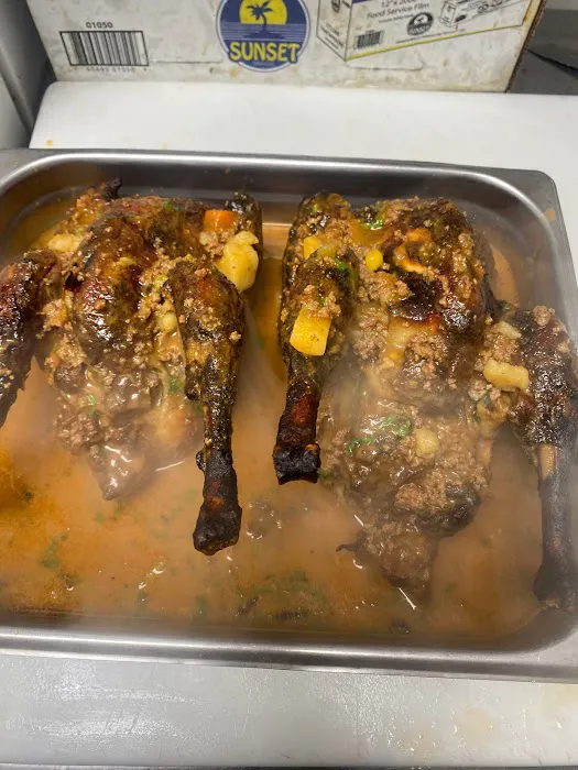 Tropical Garden Picture 3