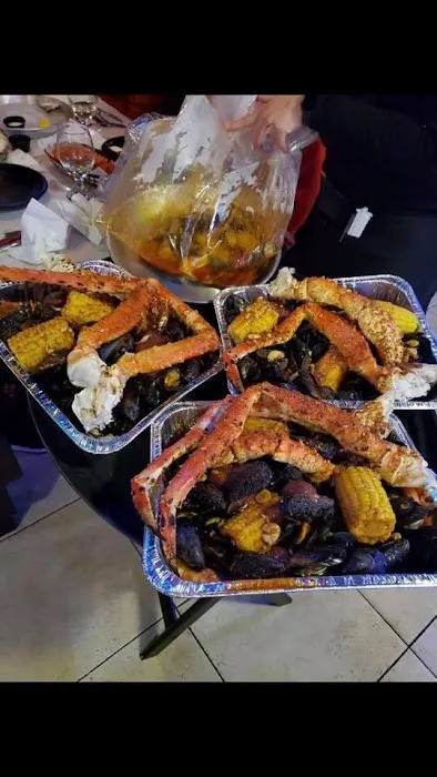 Crab and Wings Picture 4