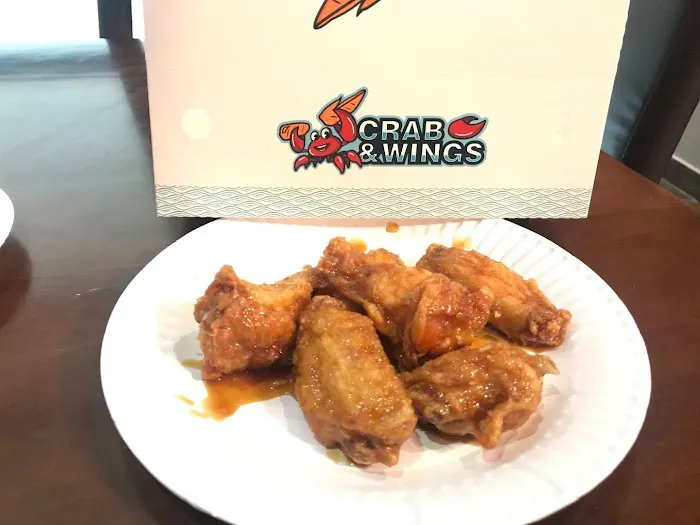 Crab and Wings Picture 9