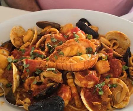 Phil's Pizzeria & Restaurant