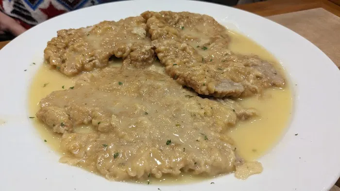 Phil's Pizzeria & Restaurant Picture 4