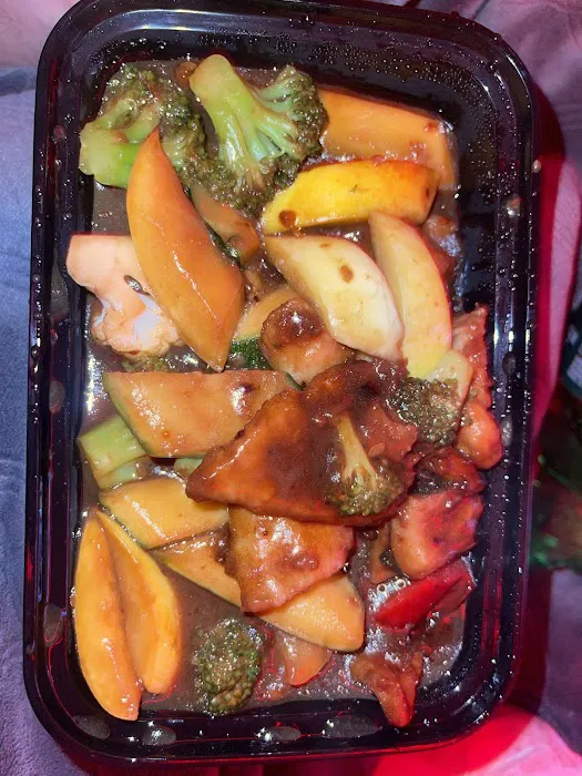 Jen's Chinese Food & Catering Picture 2