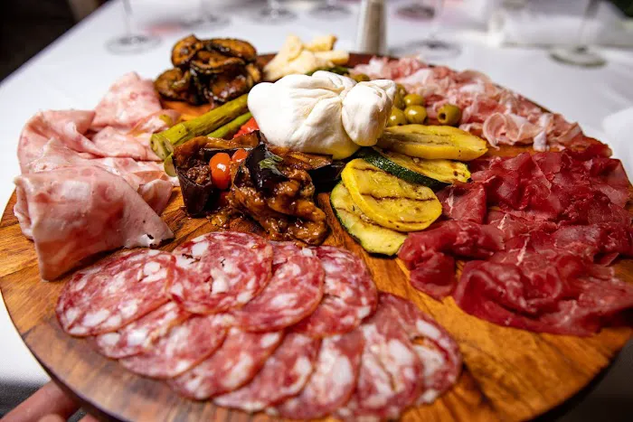 Pulcinella Neapolitan Restaurant Picture 5