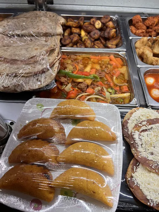 Armando's Deli Picture 5