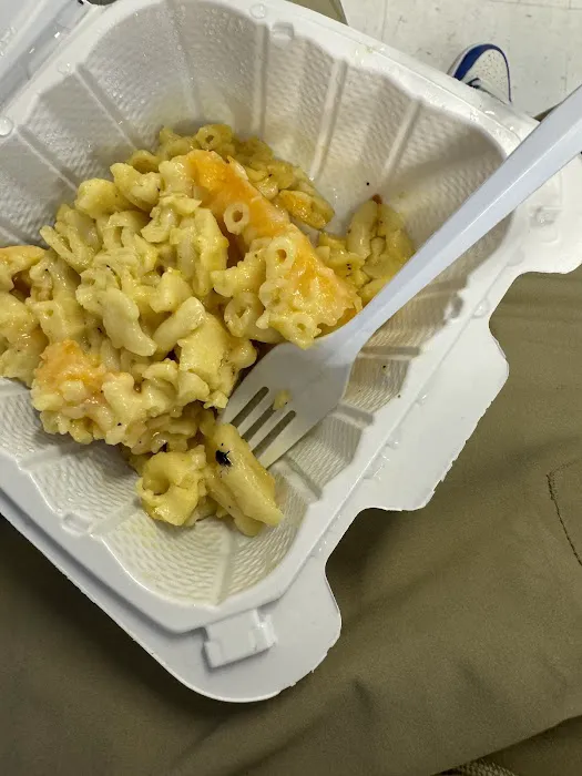 J&D Good Taste Picture 1