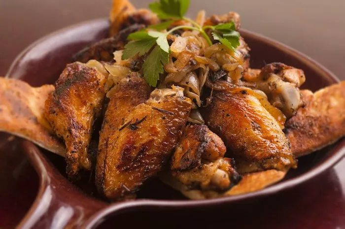 Anthony's Coal Fired Pizza & Wings Picture 3