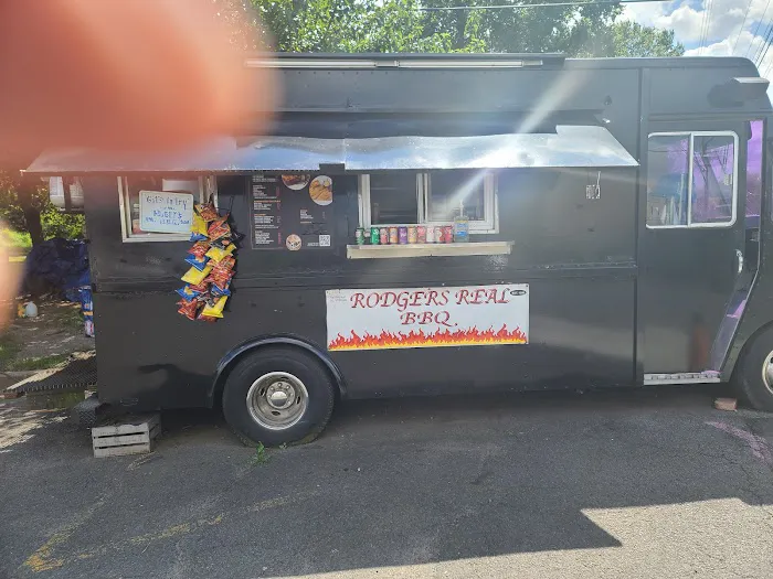 Rodgers Real BBQ Picture 5