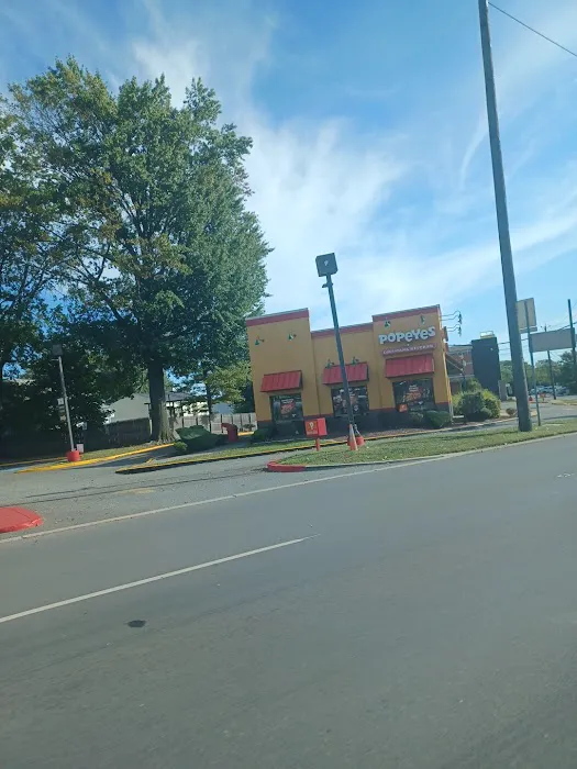 Popeyes Louisiana Kitchen Picture 2