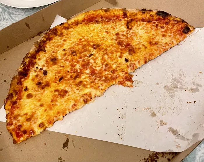 Rocco's Pizzeria Picture 8