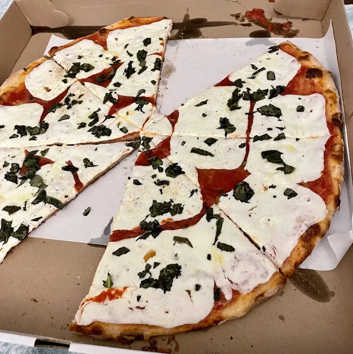 Rocco's Pizzeria Picture 7