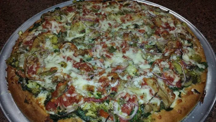 Pino's Pizza & Restaurant Picture 4