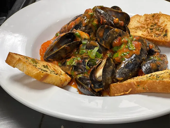 Curtains Bar and Restaurant Picture 9