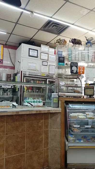 Karina's Restaurant Picture 7