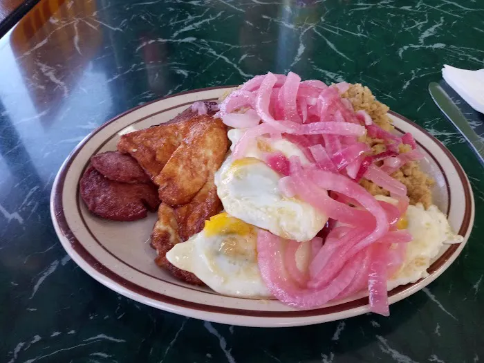 Las Esperanzas Picture 2