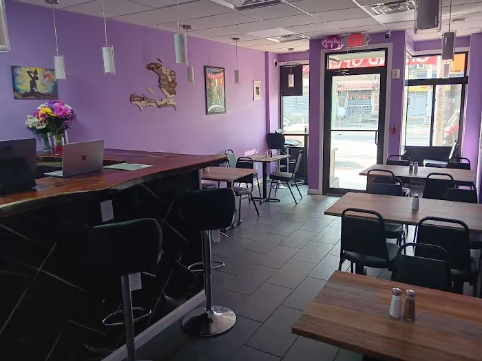 Aurelus Caribbean Restaurant Picture 5