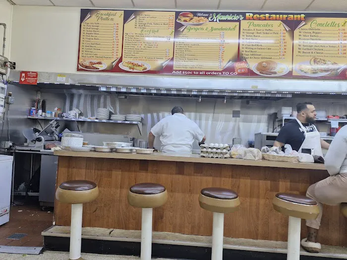 Mauricio’s Restaurant Picture 2