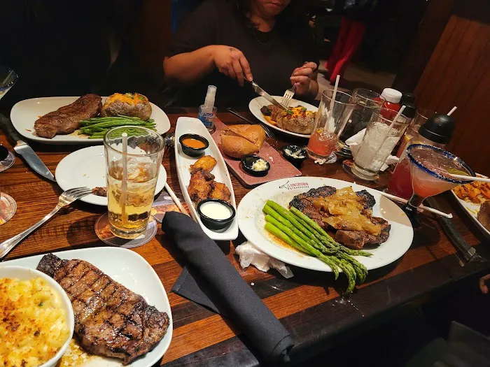 LongHorn Steakhouse Picture 8