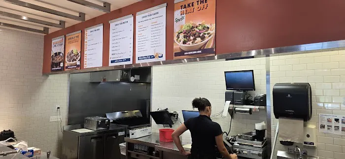 QDOBA Mexican Eats Picture 5