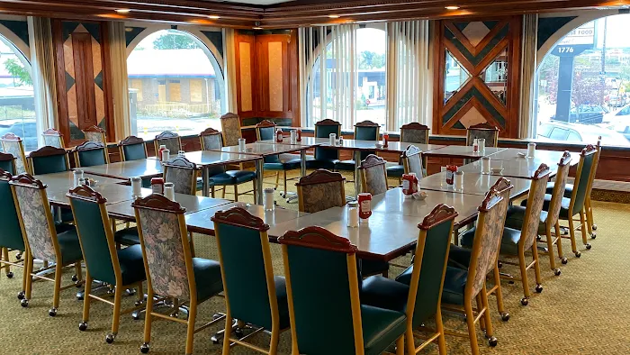 Mike’s Dakota Diner Picture 9