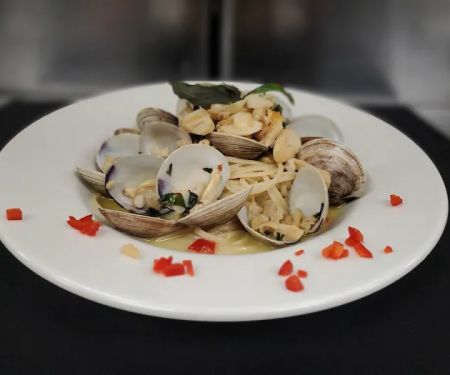 Z-Two Restaurant & Lounge