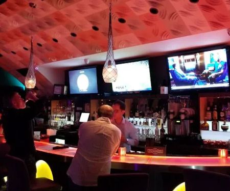 Oishi Sushi & Izakaya