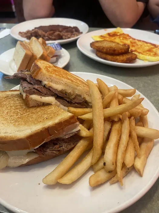 Page Plaza Diner Picture 3