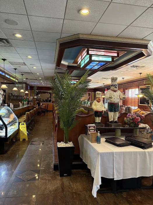 Page Plaza Diner Picture 1