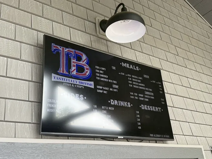 Tastefully British Picture 9