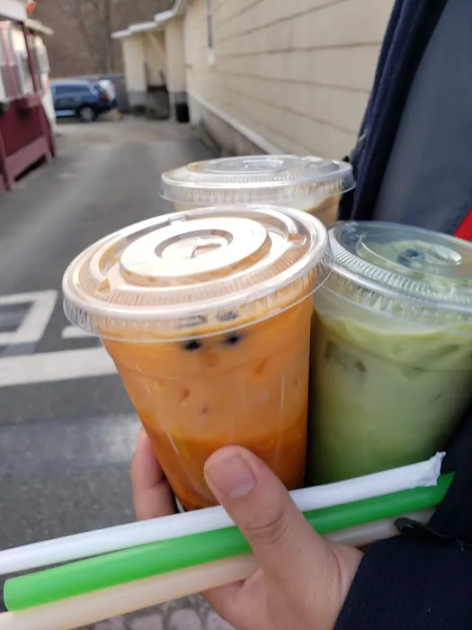 THAI WHITE LOTUS RESTAURANT Picture 1