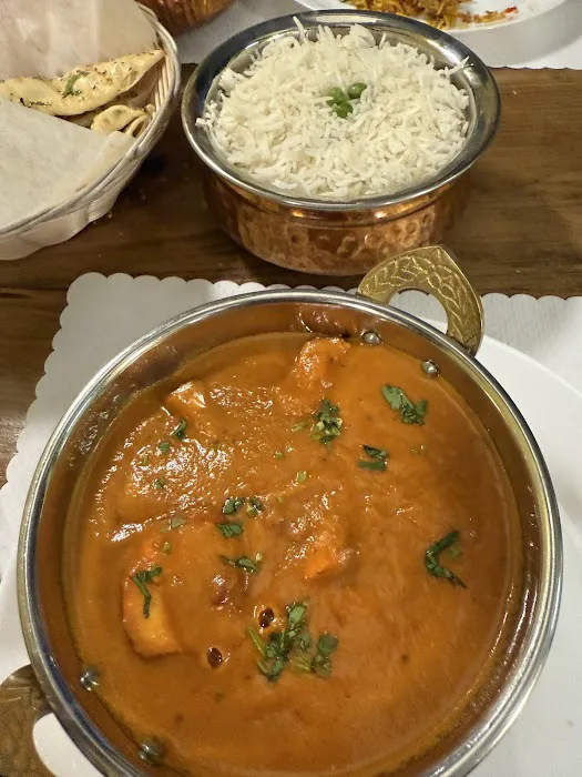 Taj Mehar Indian Cuisine Picture 1