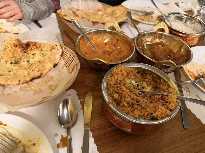 Taj Mehar Indian Cuisine Picture 6