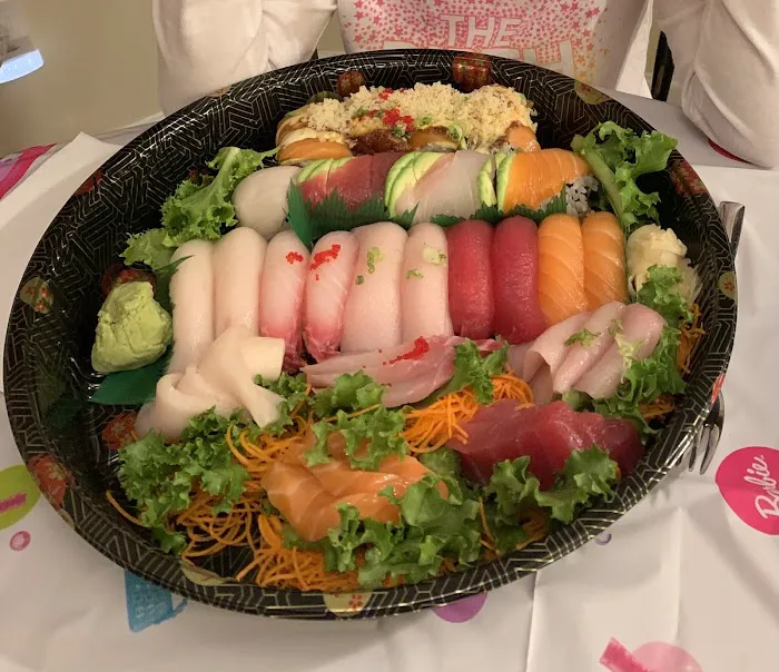 Akoya Sushi Picture 5