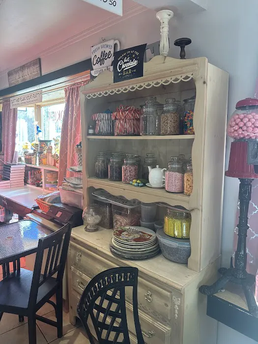 Landauer Cafe Picture 8