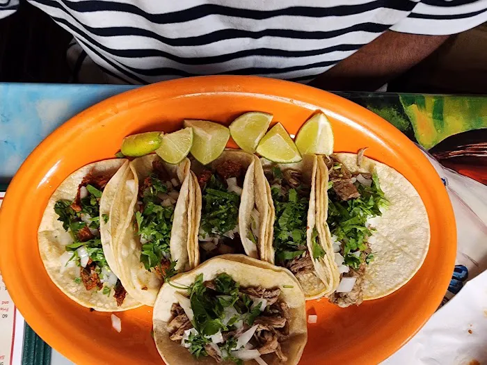 Mexicanzingo Restaurant Picture 1