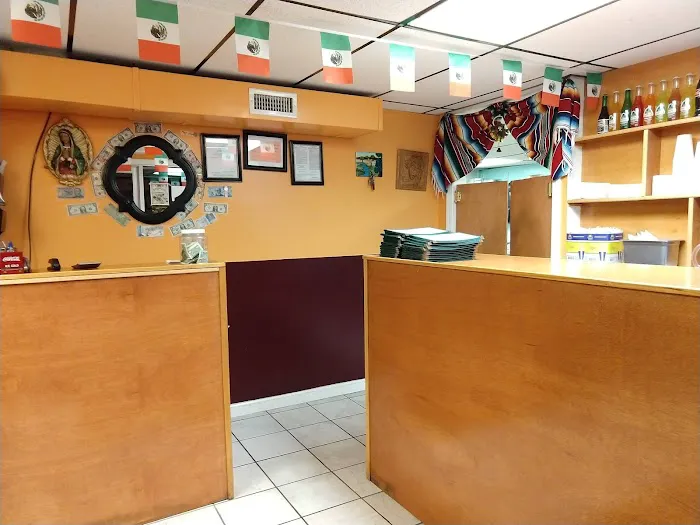 Mexicanzingo Restaurant Picture 3