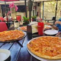 Four Brothers Restaurant & Pizzeria ico