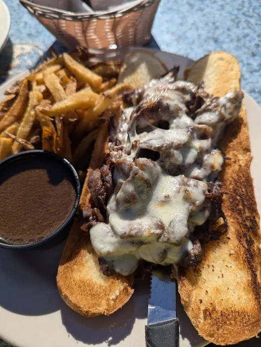 Emerald Point Restaurant and Marina Picture 8