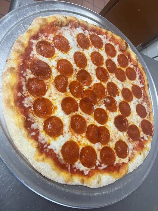 Marino's Pizzeria & Restaurant Picture 3