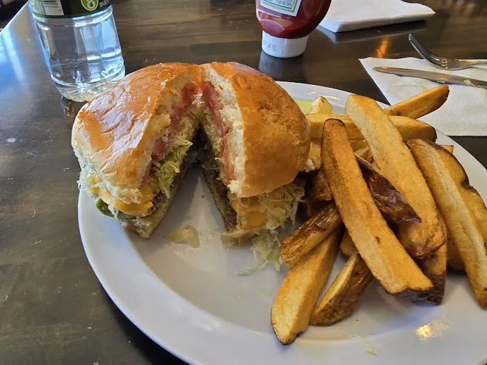 Marra’s Uptown Sandwich & Salad House Picture 6