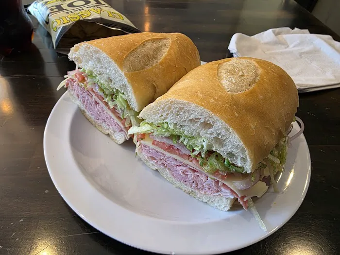 Marra’s Uptown Sandwich & Salad House Picture 2