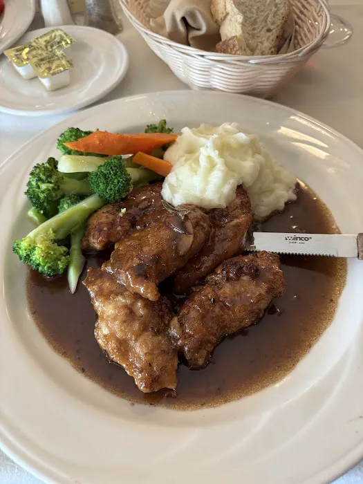 Luigi's Italian Restaurant & Bar Picture 8