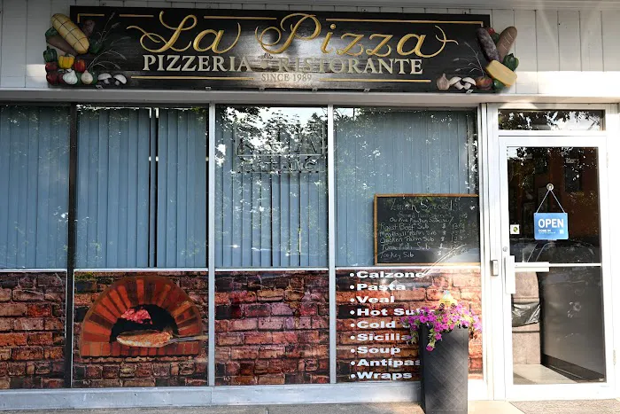 La Pizza of Roseland Picture 3