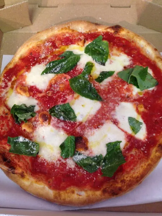 La Pizza of Roseland Picture 8